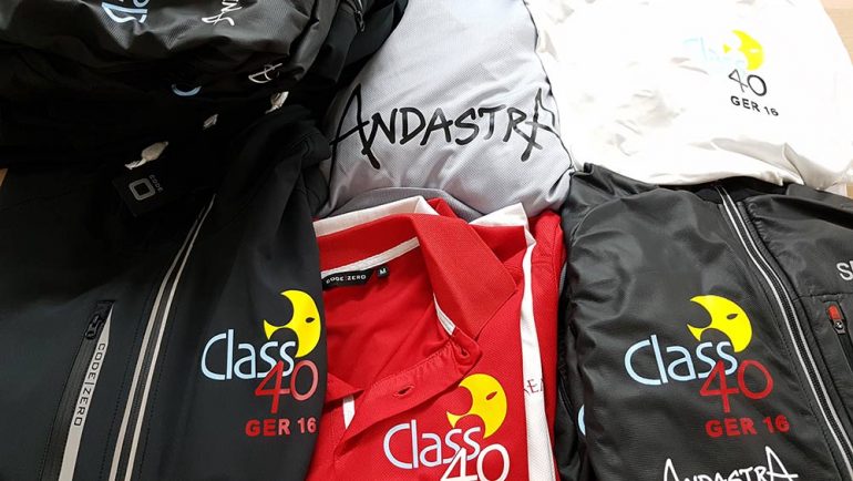 Andastra-Crewkleidung